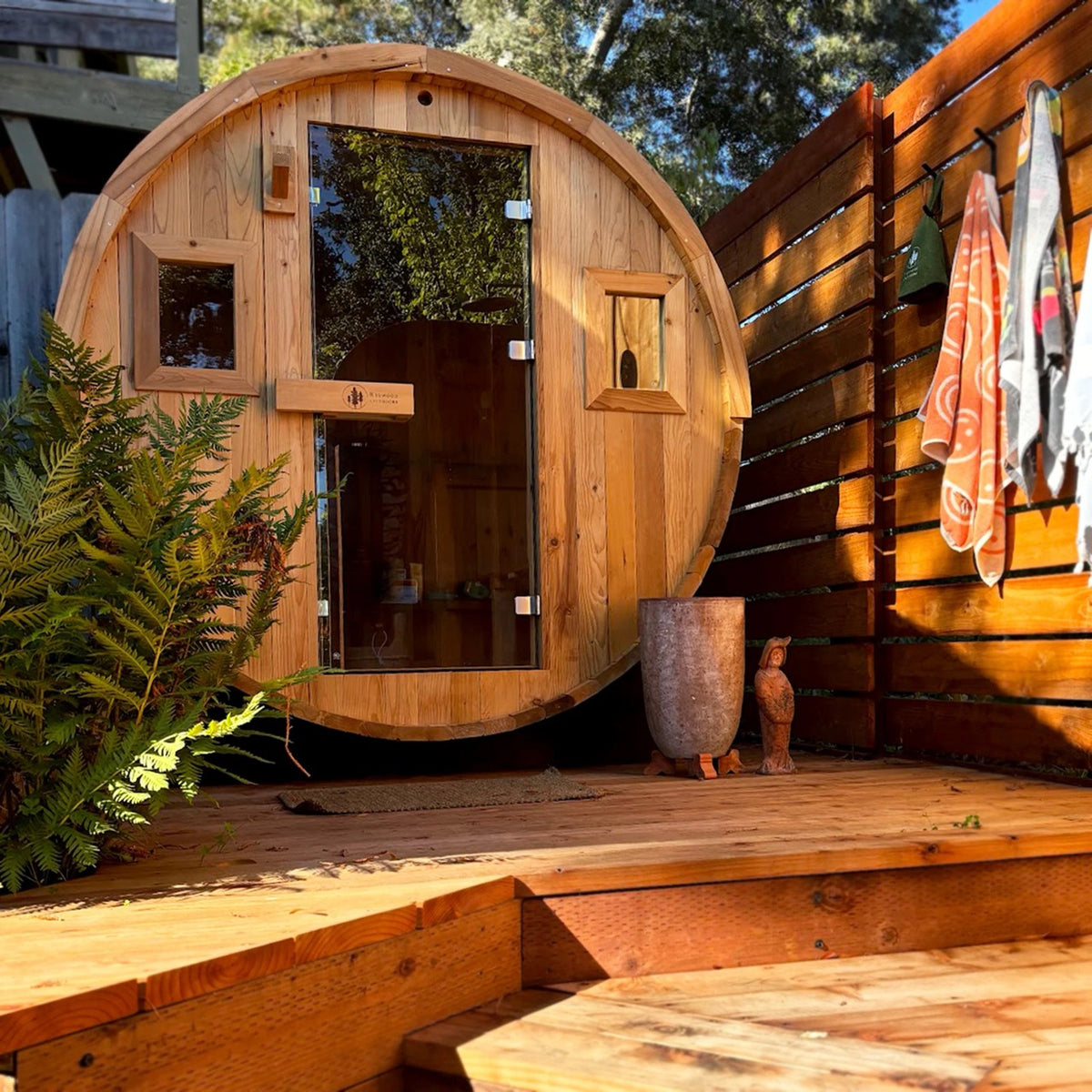 Redwood Outdoors 6-person Barrel Sauna